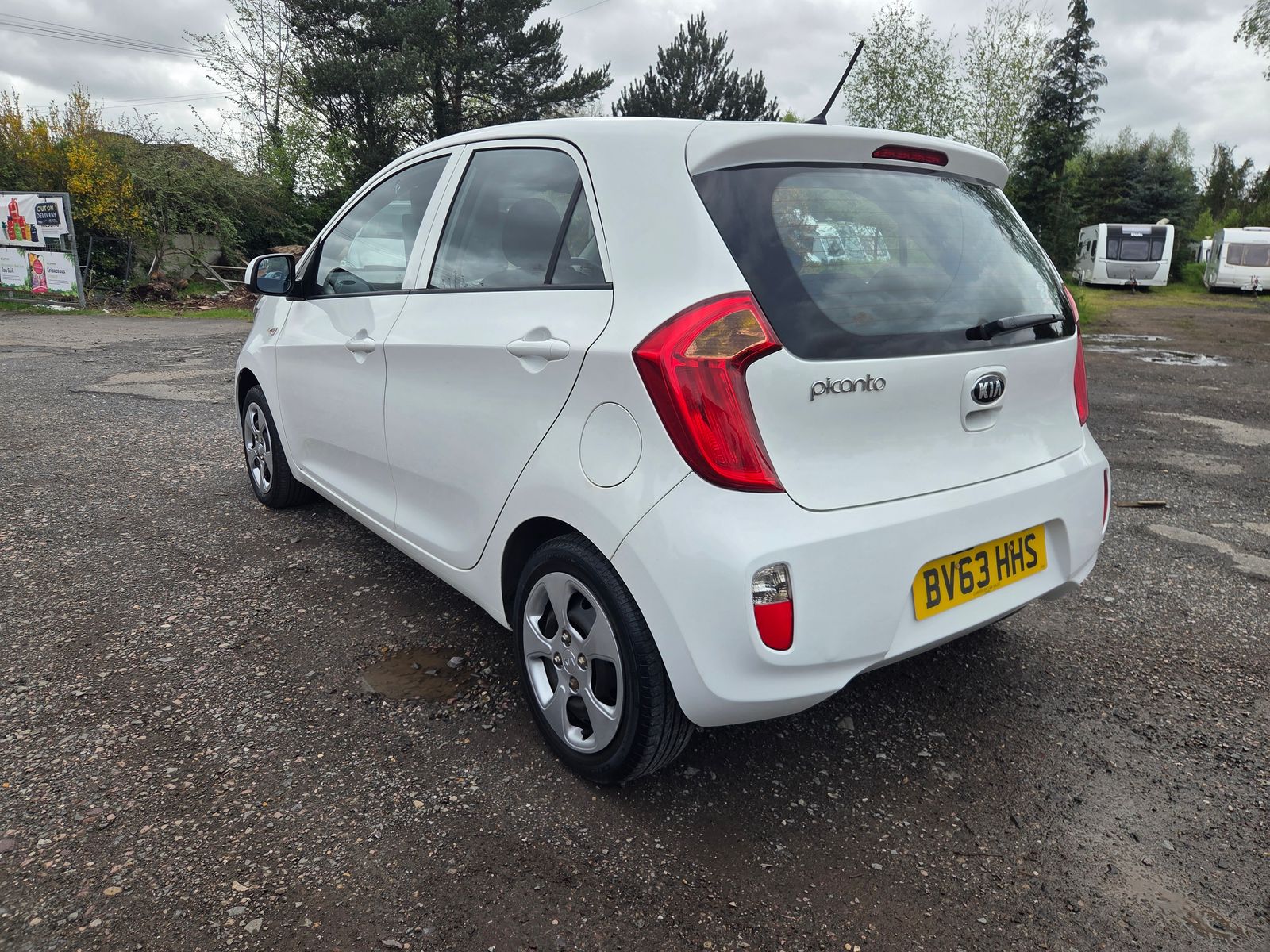 Kia Picanto 1.0 1 Hatchback 5dr Petrol Manual Euro 5 (68 bhp) 5dr Manual 2026