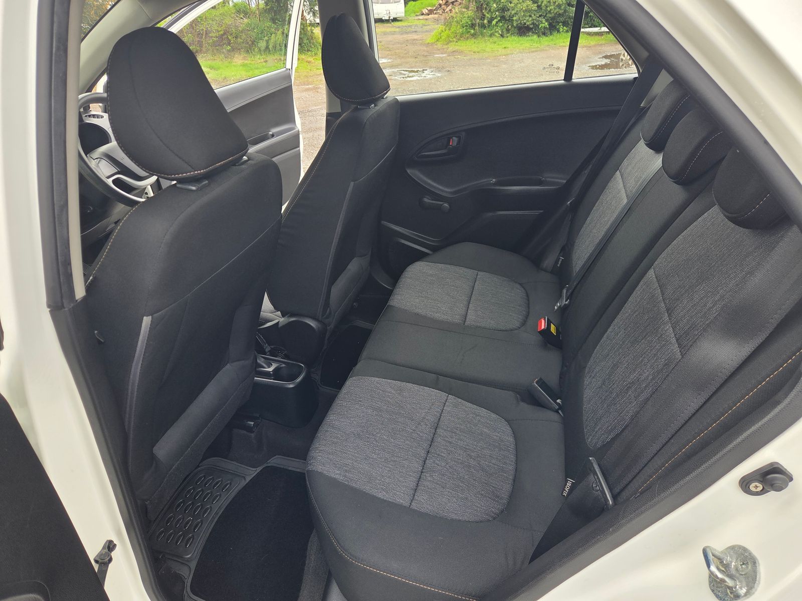 Kia Picanto 1.0 1 Hatchback 5dr Petrol Manual Euro 5 (68 bhp) 5dr Manual 2026