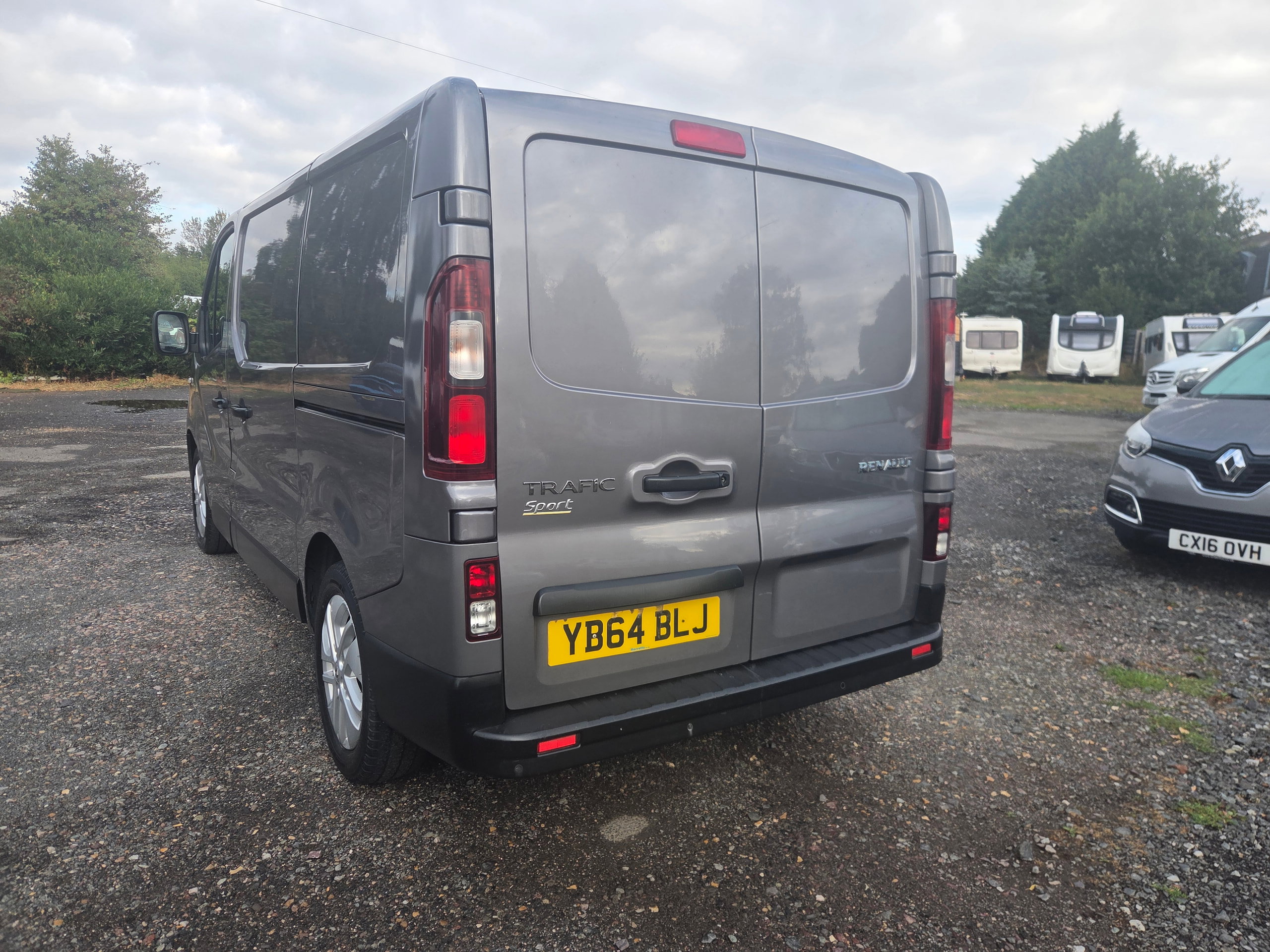 Renault Trafic 1.6 dCi ENERGY 27 Sport Panel Van 5dr Diesel Manual SWB Standard Roof Euro 5 (s/s) (120 ps) 4dr Manual 2026