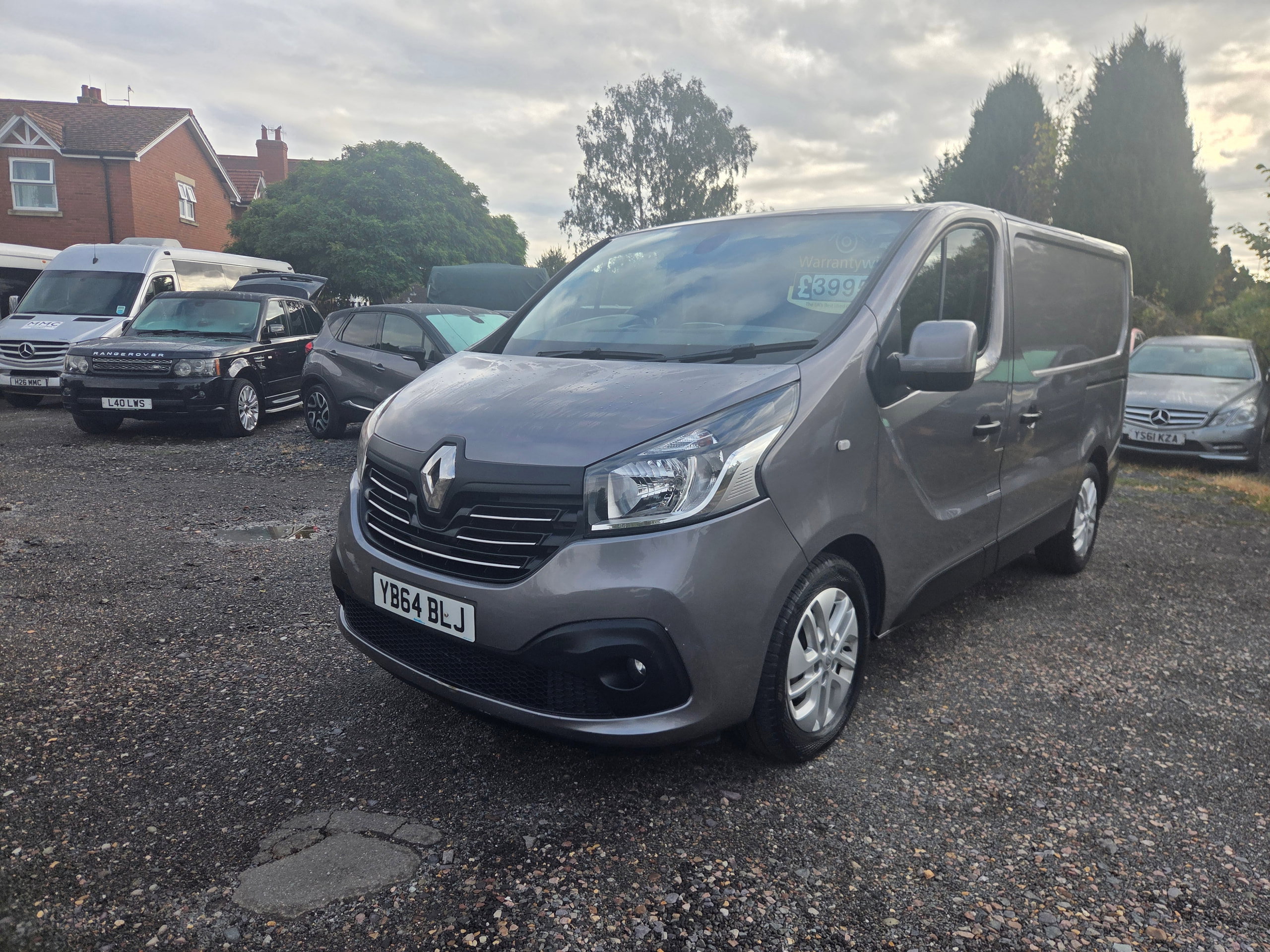 Renault Trafic 1.6 dCi ENERGY 27 Sport Panel Van 5dr Diesel Manual SWB Standard Roof Euro 5 (s/s) (120 ps) 4dr Manual 2026