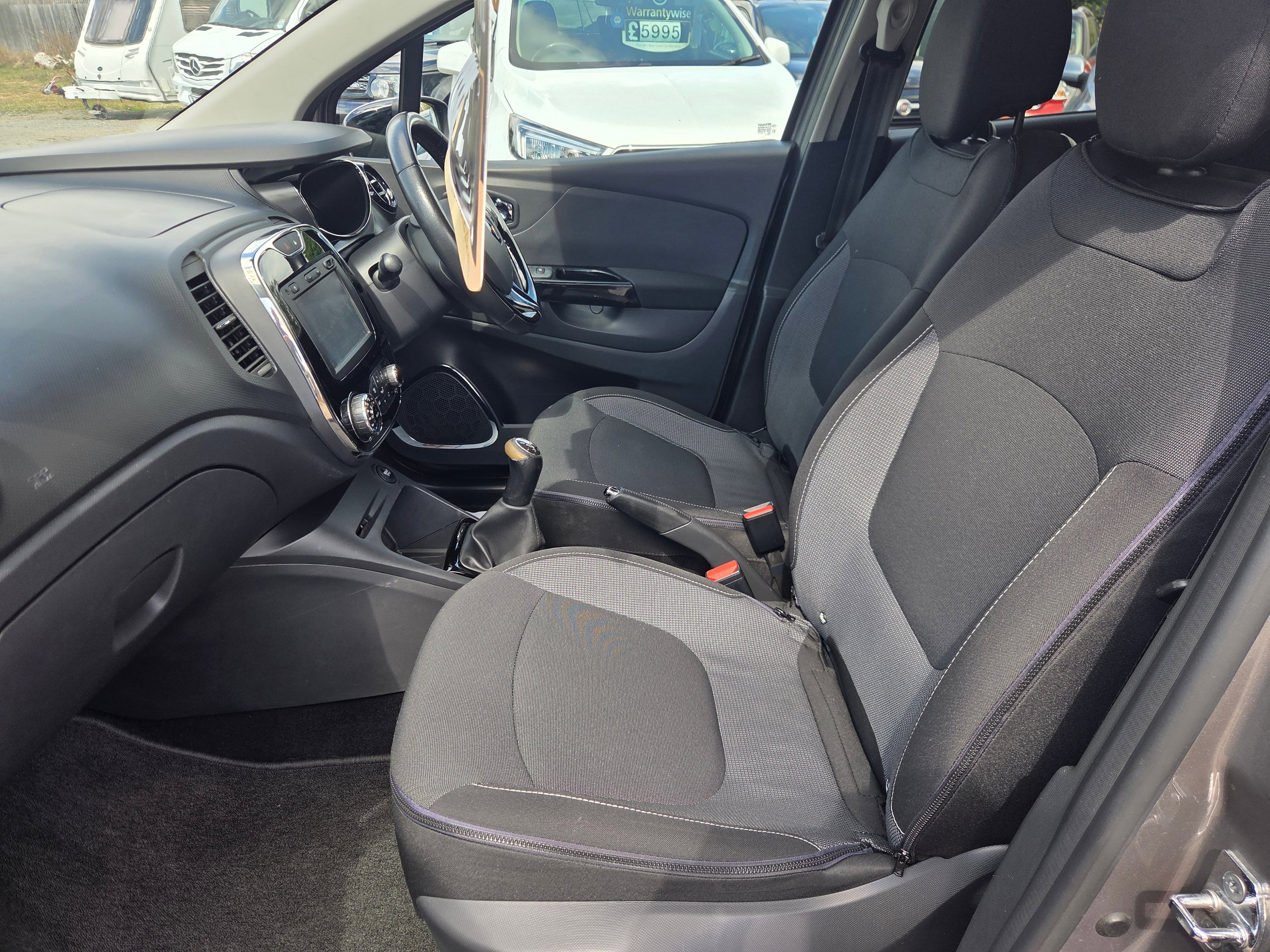 Renault Captur 1.5 dCi ENERGY Dynamique S Nav SUV 5dr Diesel Manual Euro 6 (s/s) (90 ps) 5dr Manual 2026