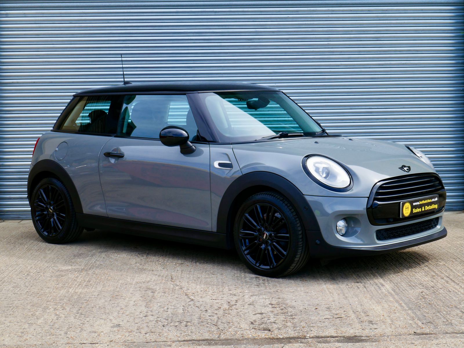 Used MINI Hatch 1.5 Cooper Hatchback 3dr Petrol Auto Euro 6 (s/s) (136 ...