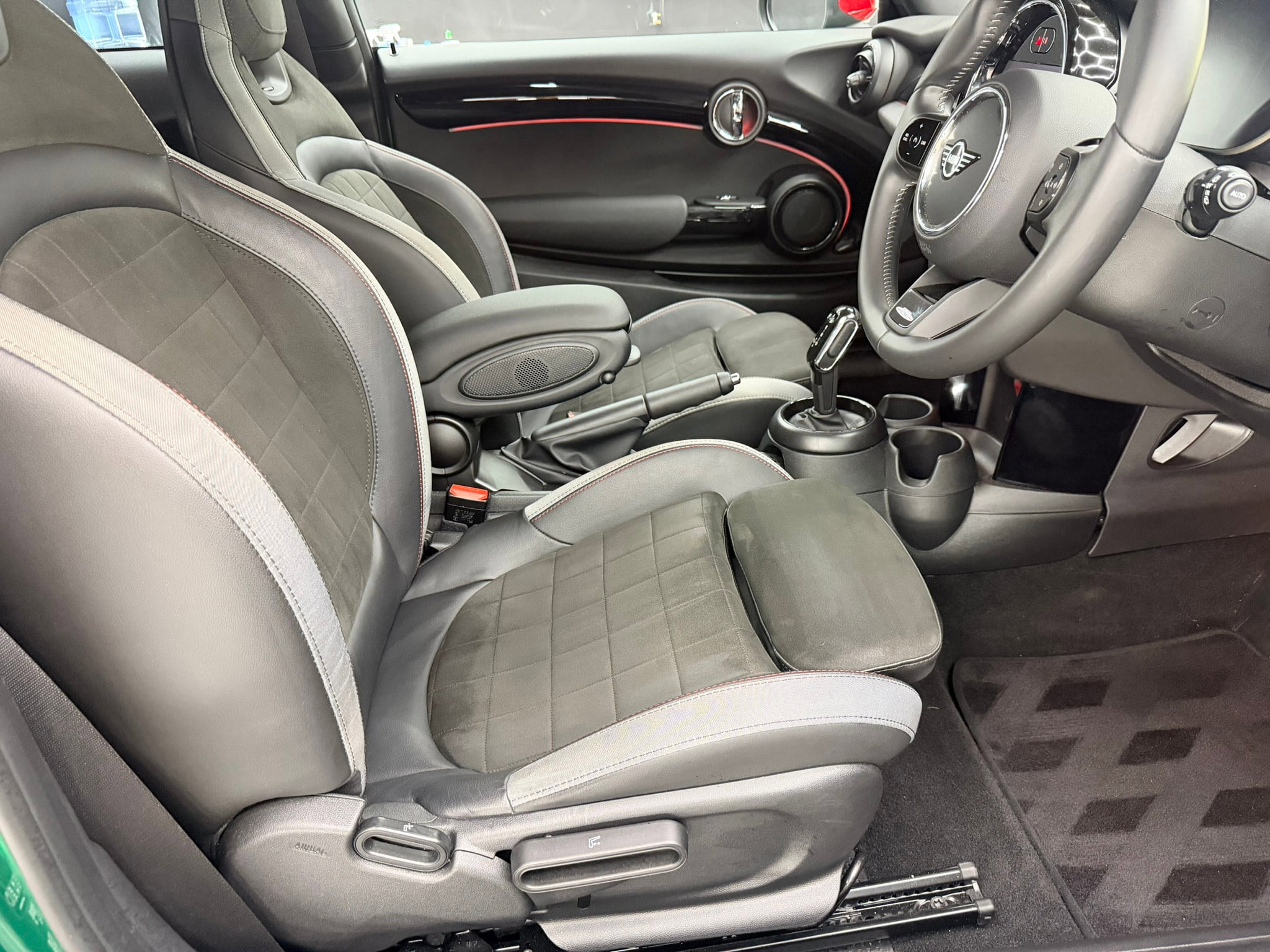MINI Hatch 2.0 John Cooper Works Hatchback 3dr Petrol Steptronic Euro 6 (s/s) (231 ps) 3dr Automatic 2026