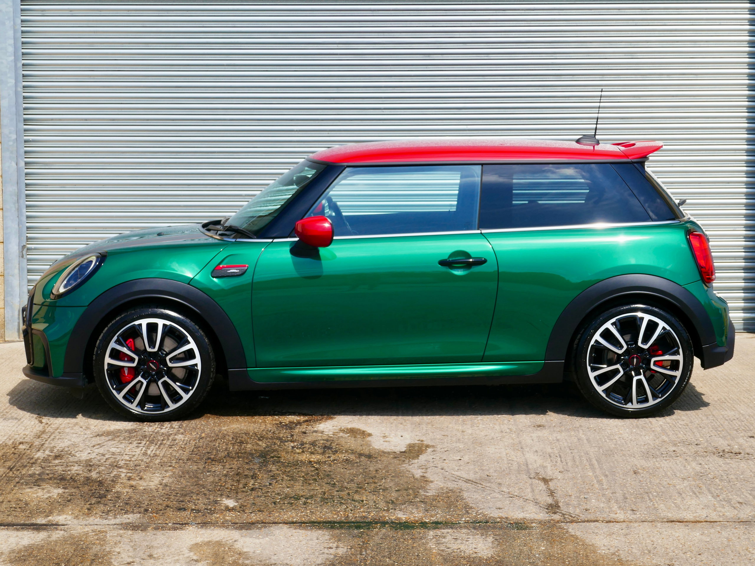 MINI Hatch 2.0 John Cooper Works Hatchback 3dr Petrol Steptronic Euro 6 (s/s) (231 ps) 3dr Automatic 2026
