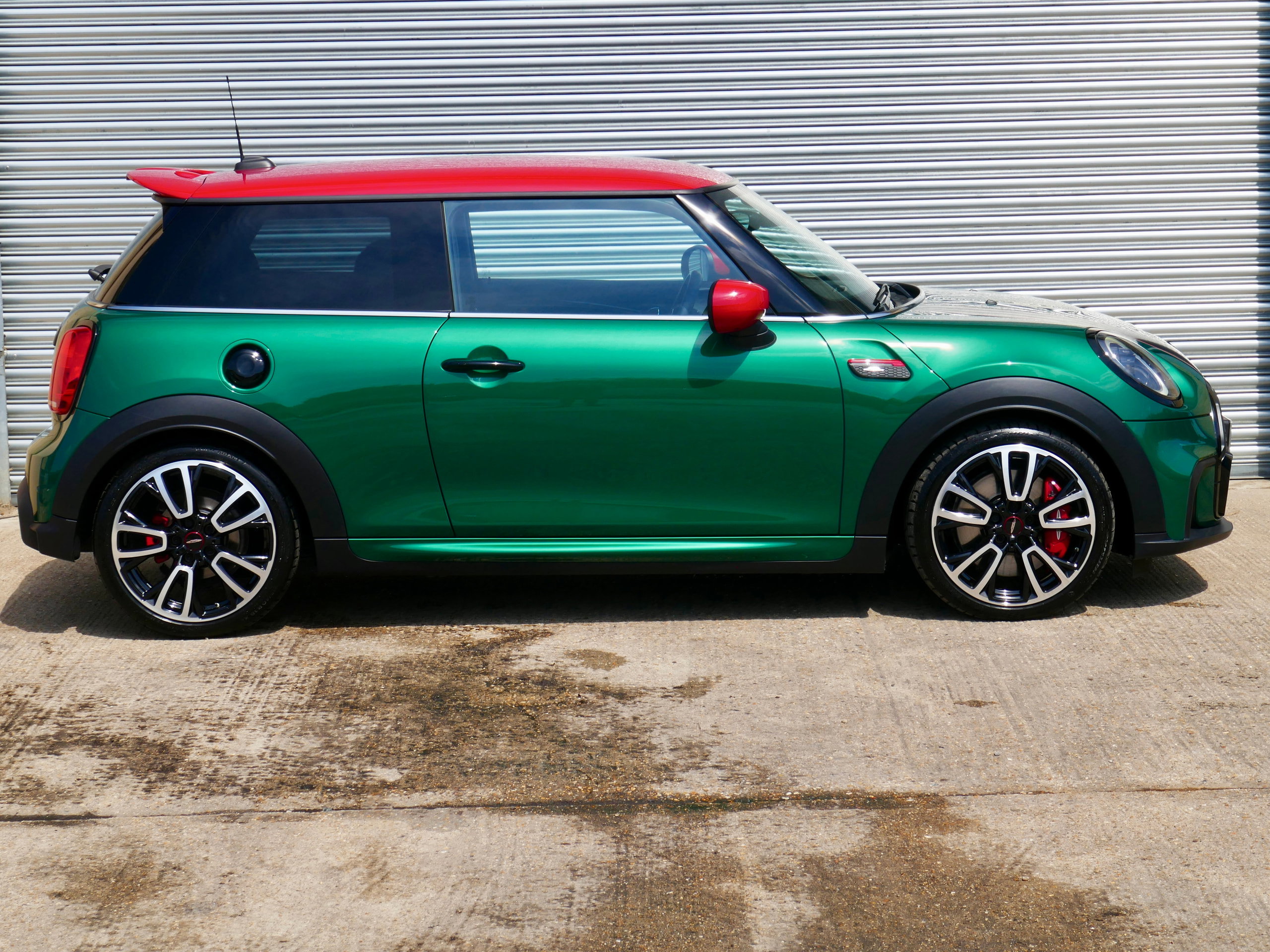 MINI Hatch 2.0 John Cooper Works Hatchback 3dr Petrol Steptronic Euro 6 (s/s) (231 ps) 3dr Automatic 2026