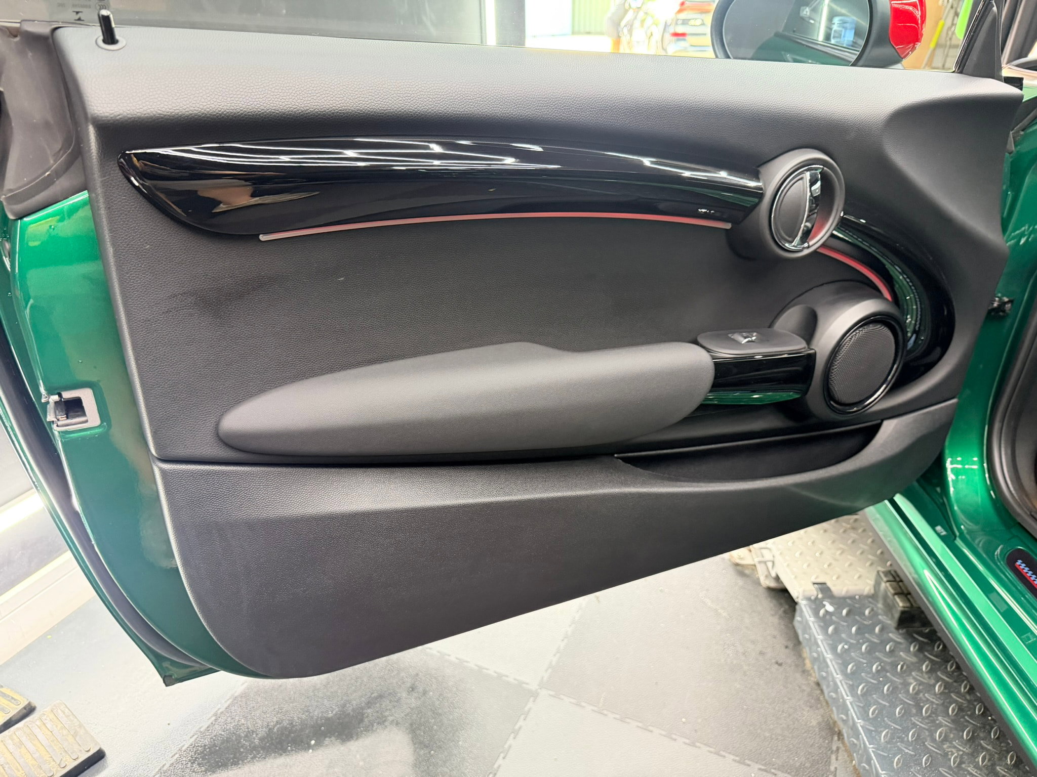 MINI Hatch 2.0 John Cooper Works Hatchback 3dr Petrol Steptronic Euro 6 (s/s) (231 ps) 3dr Automatic 2026