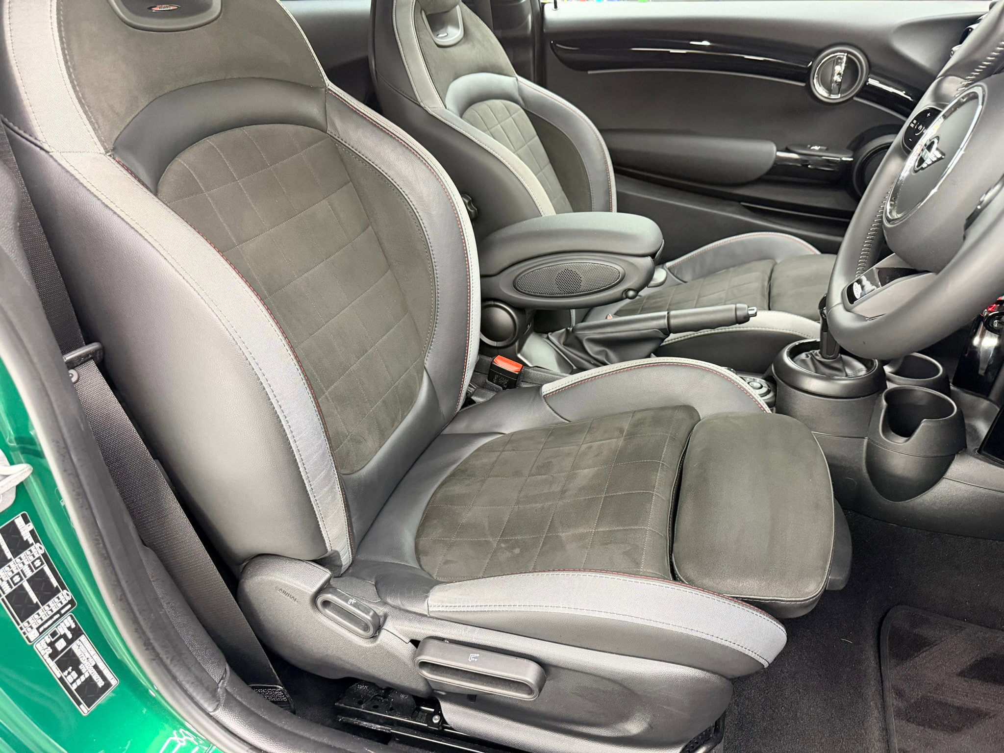 MINI Hatch 2.0 John Cooper Works Hatchback 3dr Petrol Steptronic Euro 6 (s/s) (231 ps) 3dr Automatic 2026