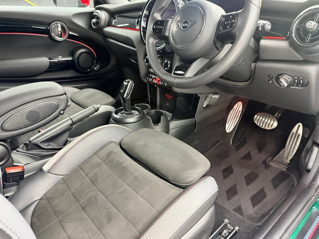 MINI Hatch 2.0 John Cooper Works Hatchback 3dr Petrol Steptronic Euro 6 (s/s) (231 ps) 3dr Automatic 2026