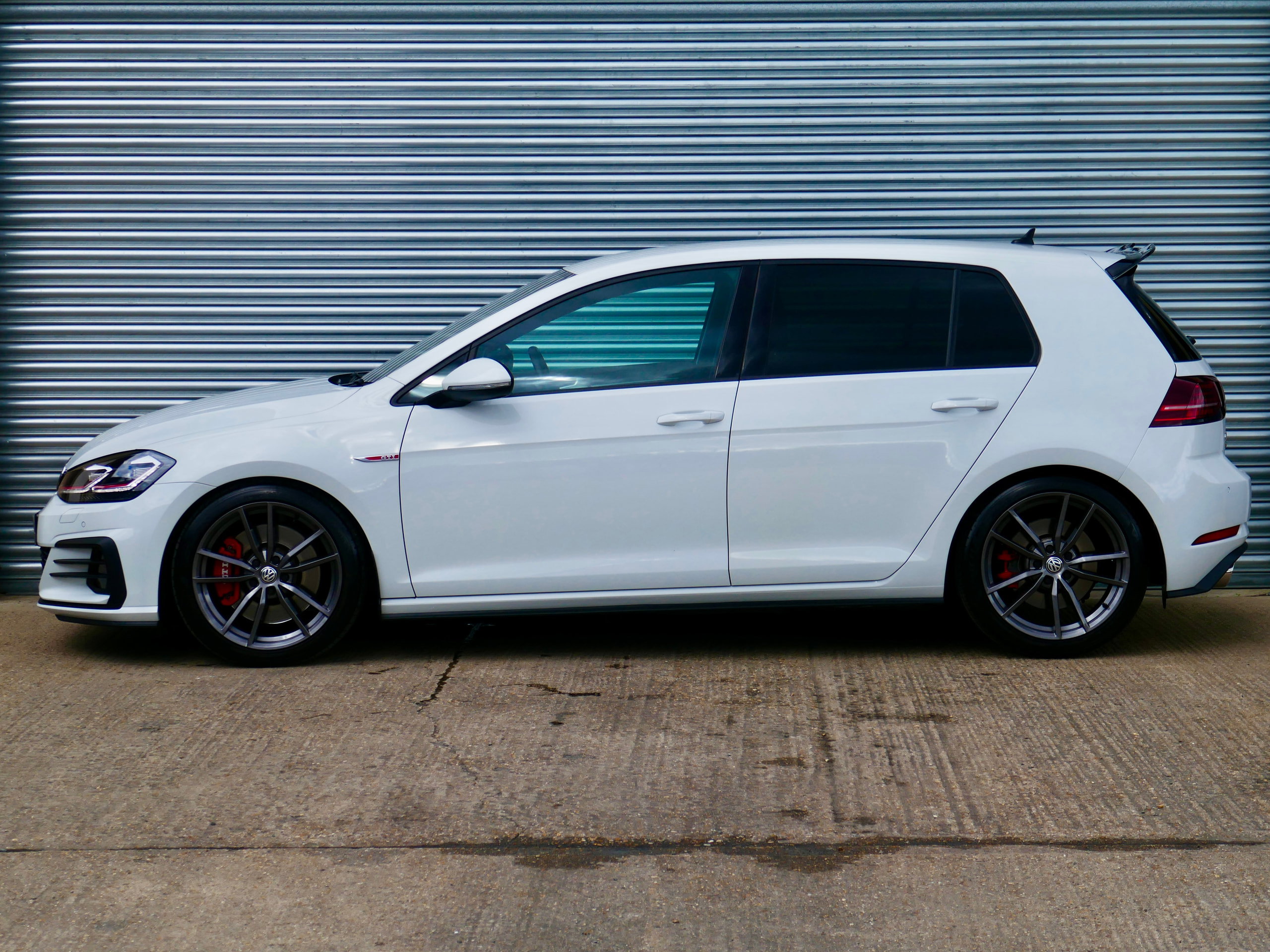 Volkswagen Golf 2.0 TSI GPF GTI Performance Hatchback 5dr Petrol DSG Euro 6 (s/s) (245 ps) 5dr Automatic 2026