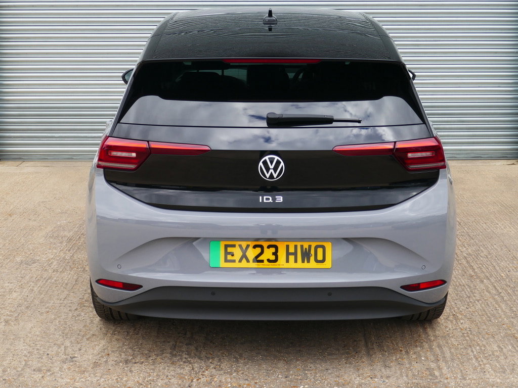 Volkswagen ID.3 Pro Performance 58kWh Family Hatchback 5dr Electric Auto (204 ps) 5dr Automatic 2026
