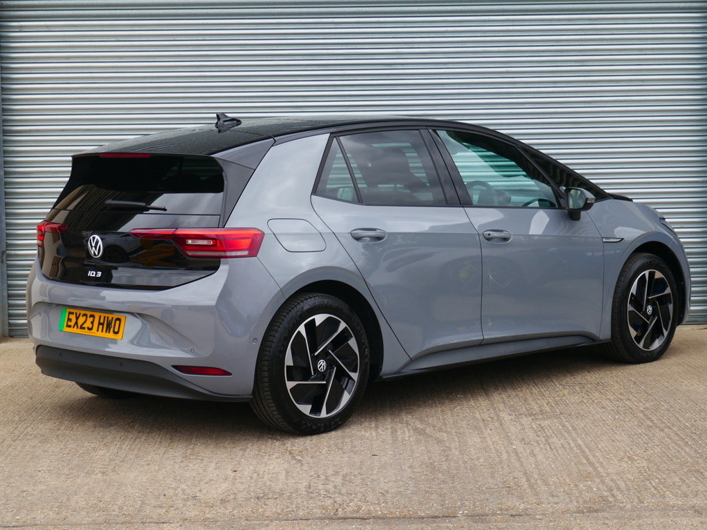 Volkswagen ID.3 Pro Performance 58kWh Family Hatchback 5dr Electric Auto (204 ps) 5dr Automatic 2026