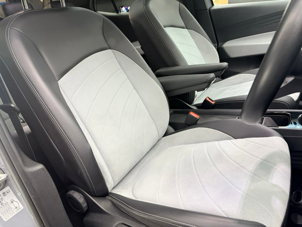 Volkswagen ID.3 Pro Performance 58kWh Family Hatchback 5dr Electric Auto (204 ps) 5dr Automatic 2026
