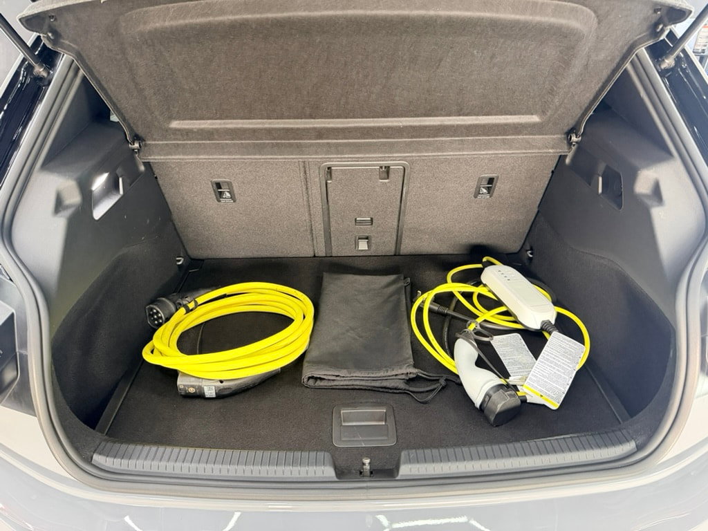 Volkswagen ID.3 Pro Performance 58kWh Family Hatchback 5dr Electric Auto (204 ps) 5dr Automatic 2026