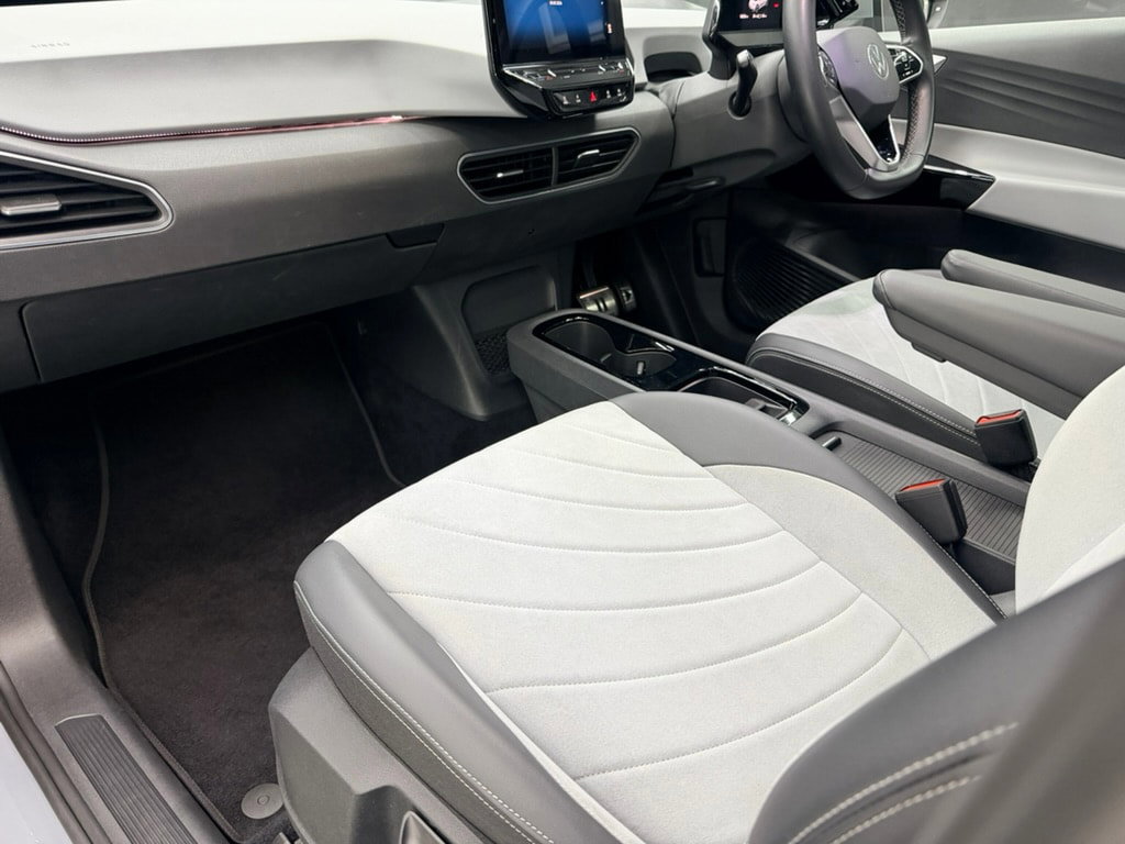 Volkswagen ID.3 Pro Performance 58kWh Family Hatchback 5dr Electric Auto (204 ps) 5dr Automatic 2026