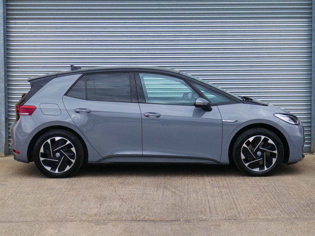 Volkswagen ID.3 Pro Performance 58kWh Family Hatchback 5dr Electric Auto (204 ps) 5dr Automatic 2026