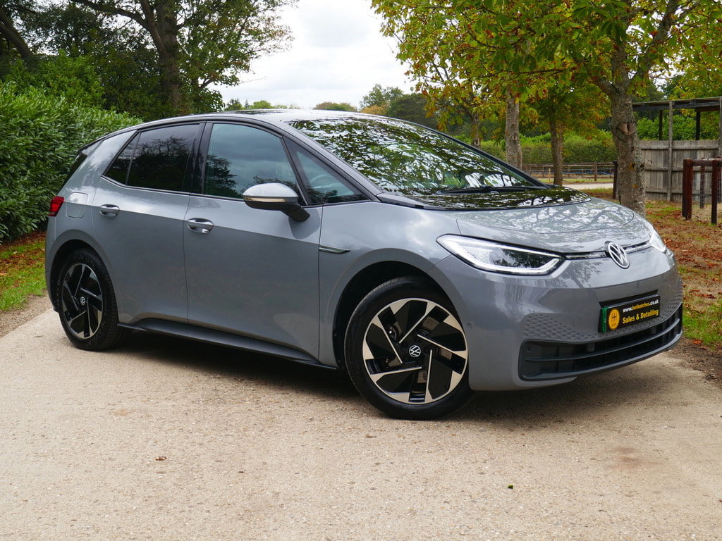 Volkswagen ID.3 Pro Performance 58kWh Family Hatchback 5dr Electric Auto (204 ps) 5dr Automatic 2026
