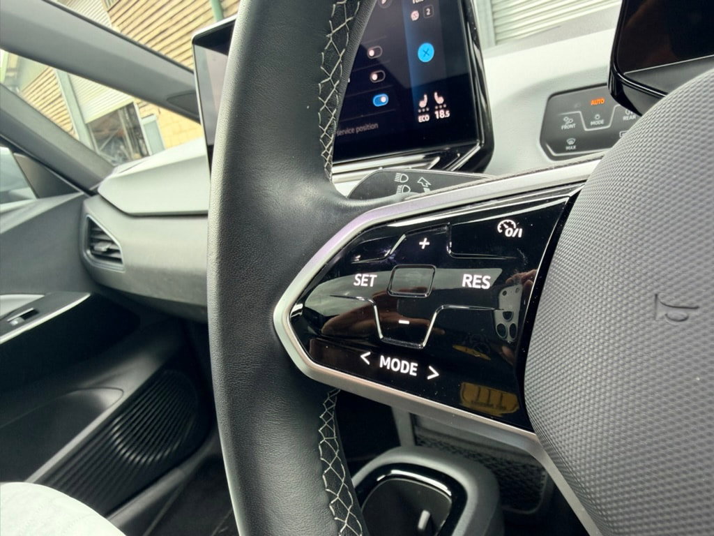 Volkswagen ID.3 Pro Performance 58kWh Family Hatchback 5dr Electric Auto (204 ps) 5dr Automatic 2026
