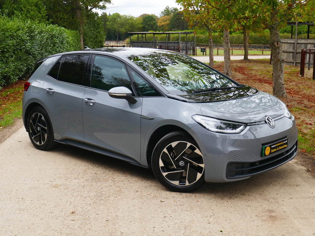Volkswagen ID.3 Pro Performance 58kWh Family Hatchback 5dr Electric Auto (204 ps) 5dr Automatic 2026
