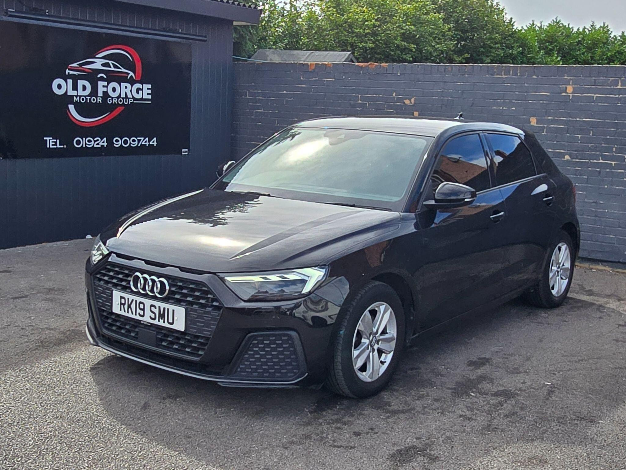 2019 Audi A1