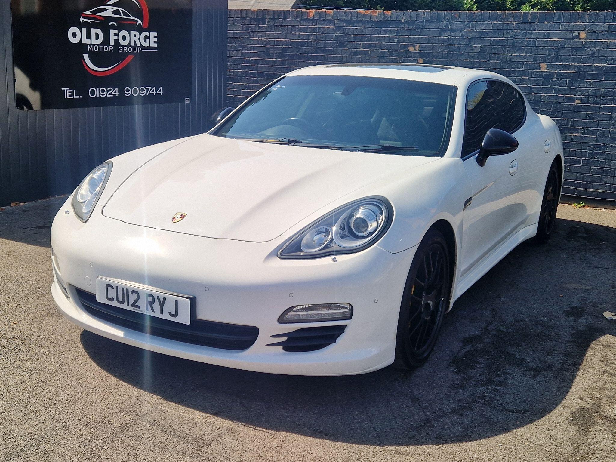 2012 Porsche Panamera