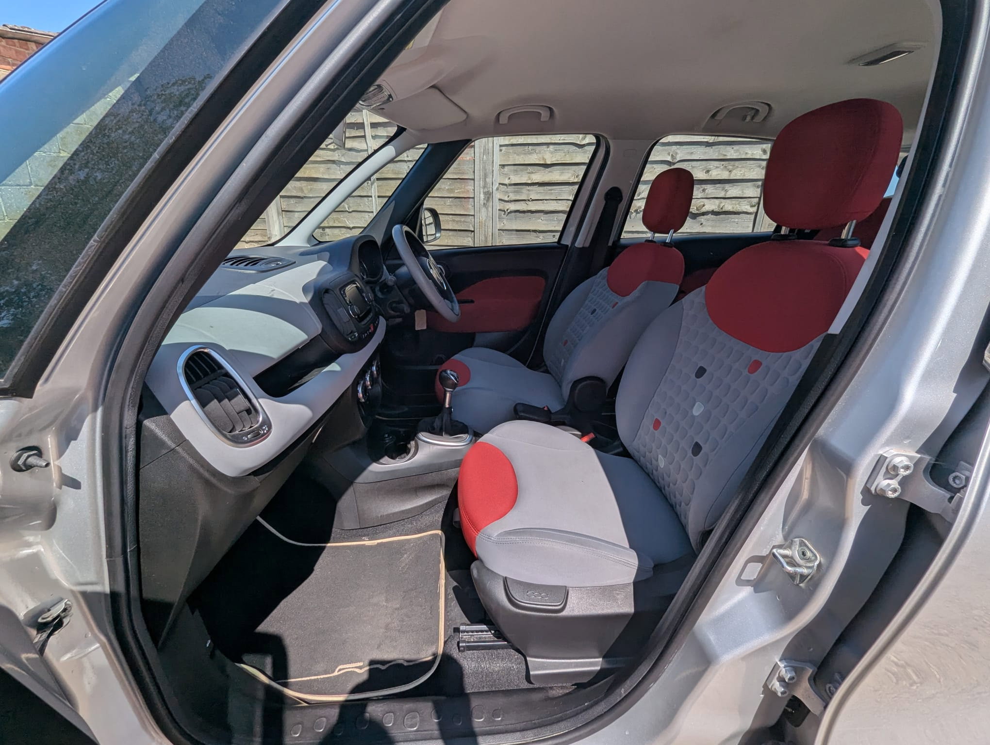 Fiat 500L 1.3 MultiJet Easy MPV 5dr Diesel Manual Euro 5 (s/s) (85 bhp) 5dr Manual 2026