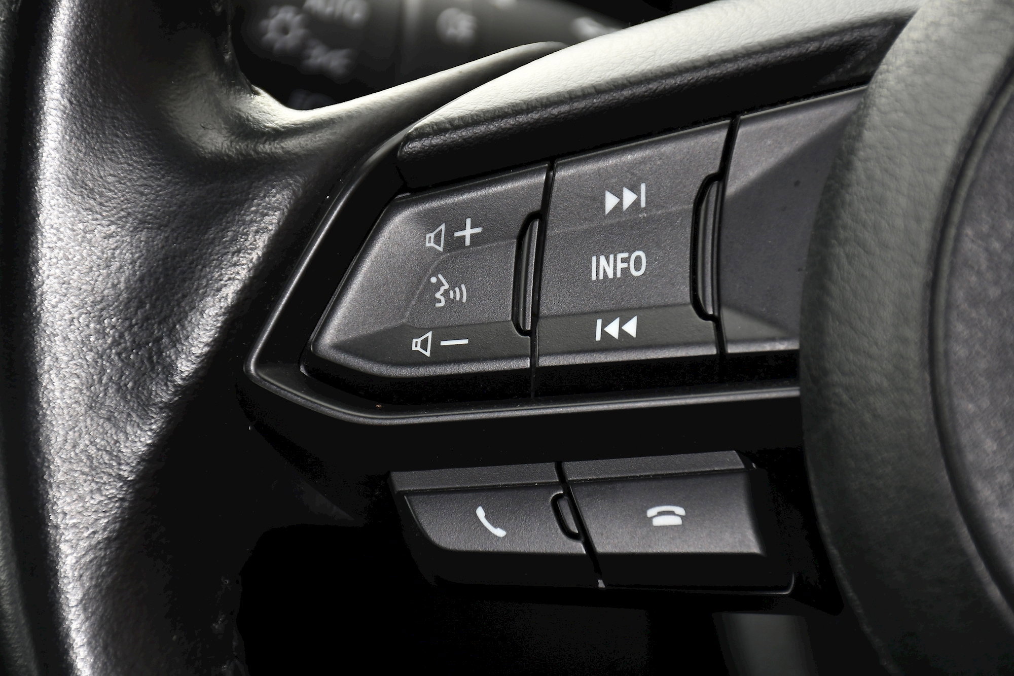Mazda Mazda2 1.5 SKYACTIV-G SE-L Nav+ Hatchback 5dr Petrol Auto Euro 6 (s/s) (90 ps) 5dr Automatic 2026