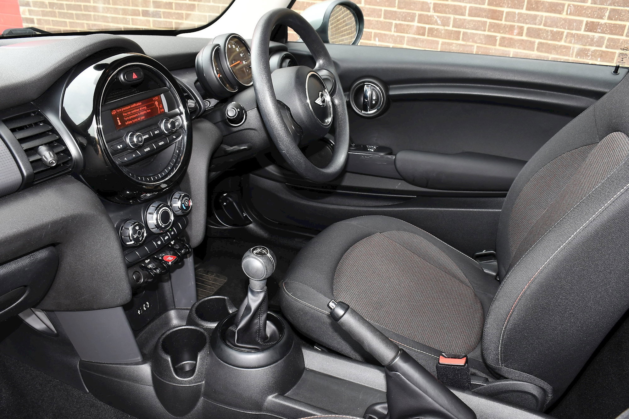 MINI Mini COOPER 3dr Manual 2026