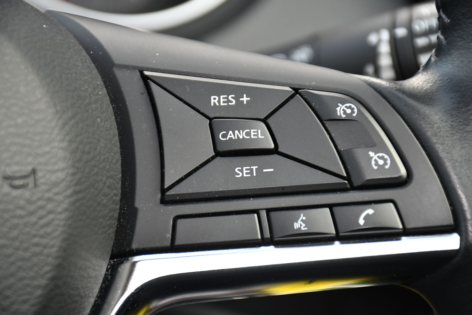 Nissan Qashqai 1.3 DIG-T Acenta Premium SUV 5dr Petrol DCT Auto Euro 6 (s/s) (160 ps) 5dr Automatic 2026