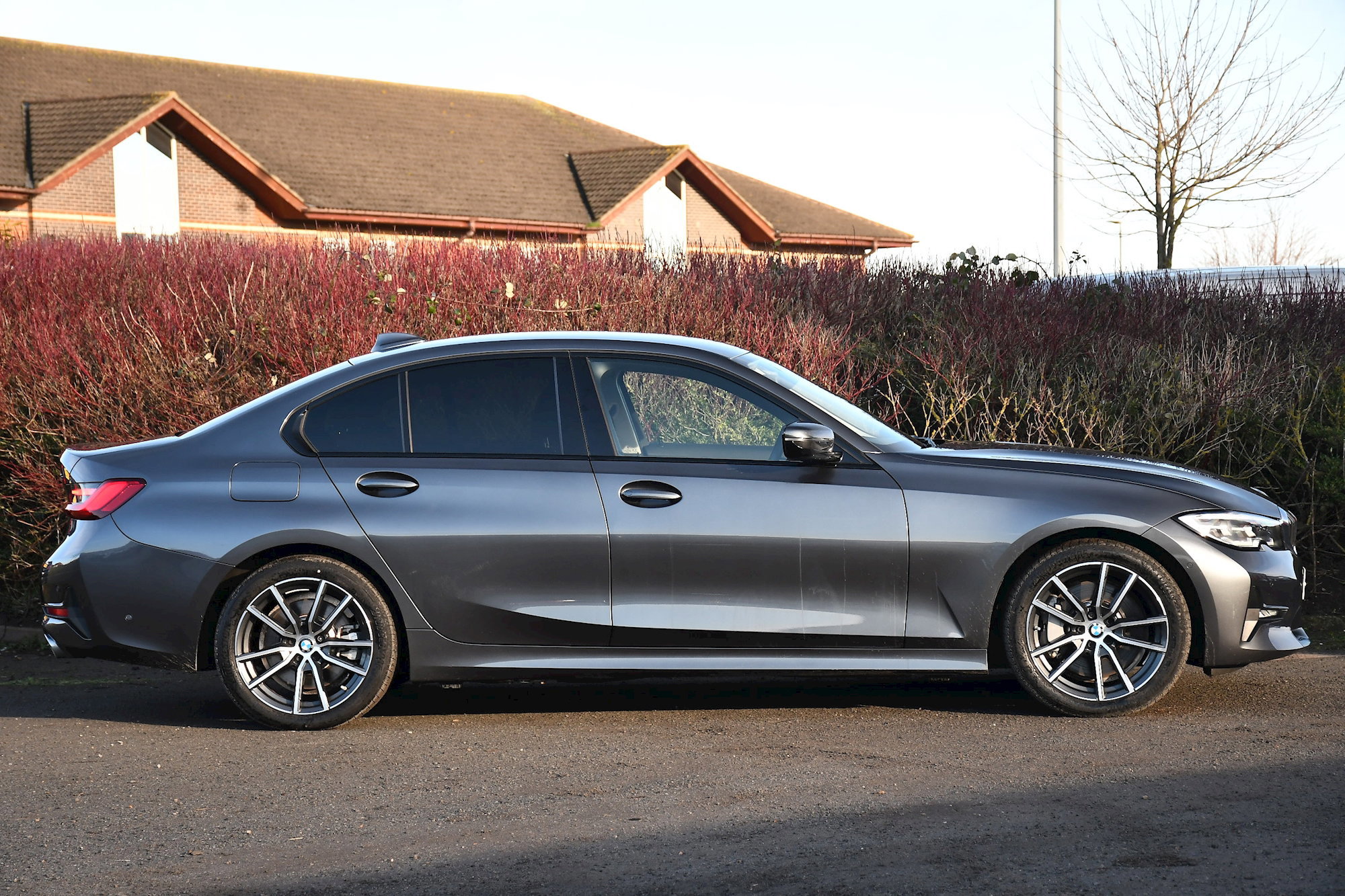 BMW 3 Series 2.0 330e 12kWh Sport Pro Auto (s/s) 4dr 4dr Automatic 2026