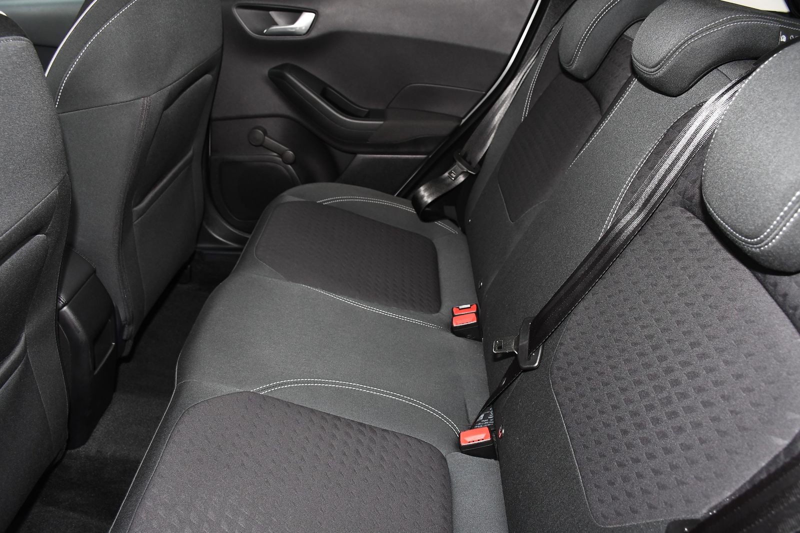 Ford Fiesta 1.0T EcoBoost GPF Titanium Hatchback 5dr Petrol Manual Euro 6 (s/s) (100 ps) 5dr Manual 2026