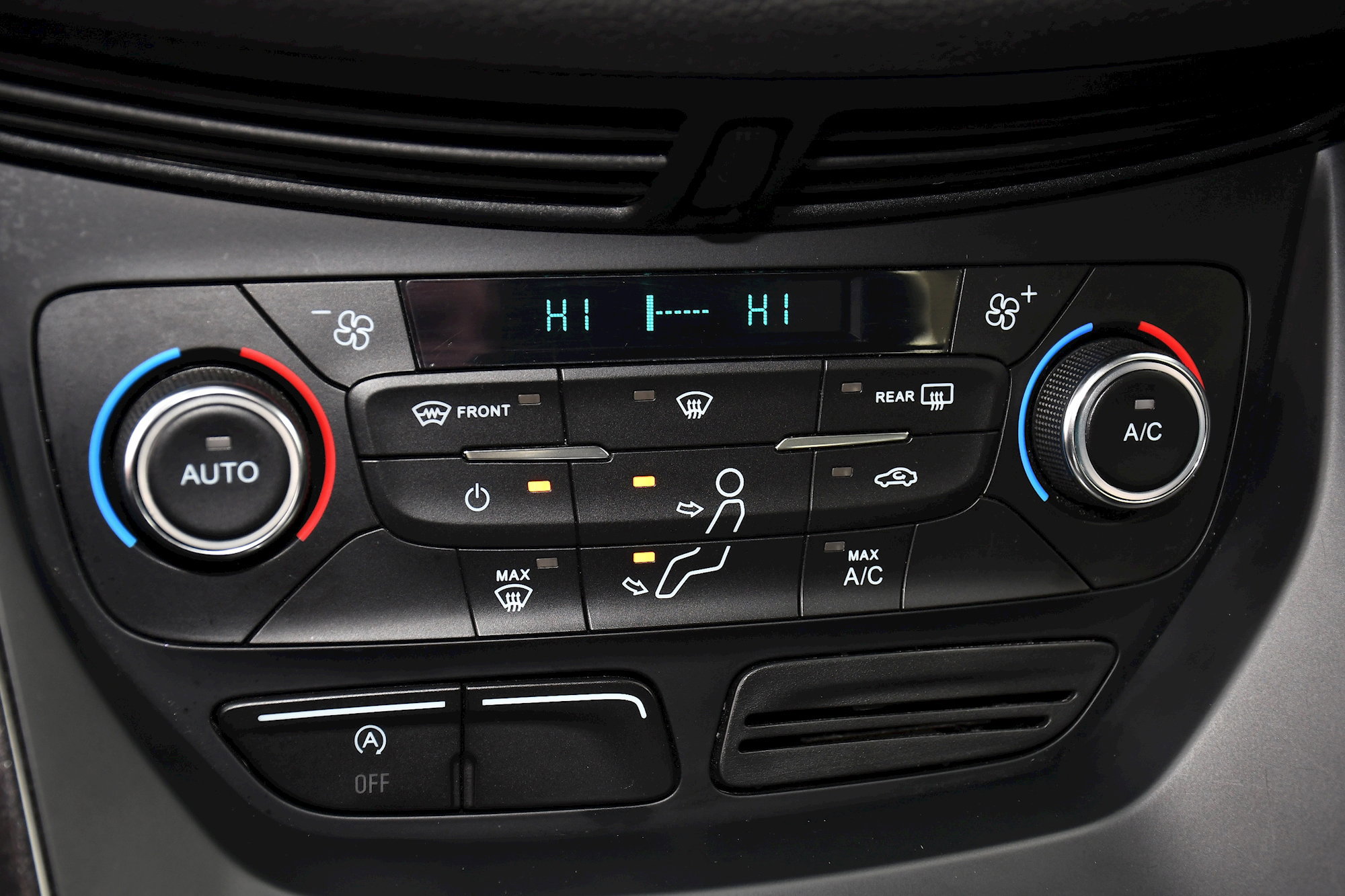 Ford Kuga TITANIUM TDCI 5dr Manual 2026