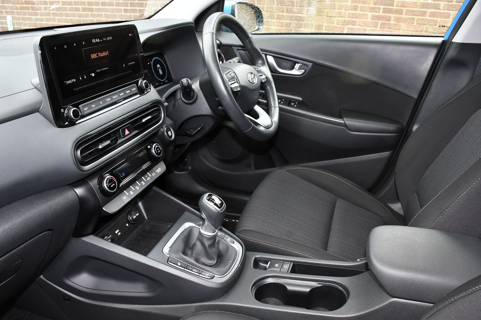 Hyundai Kona 1.0 T-GDi MHEV Premium SUV 5dr Petrol Hybrid Manual Euro 6 (s/s) (120 ps) 5dr Manual 2026