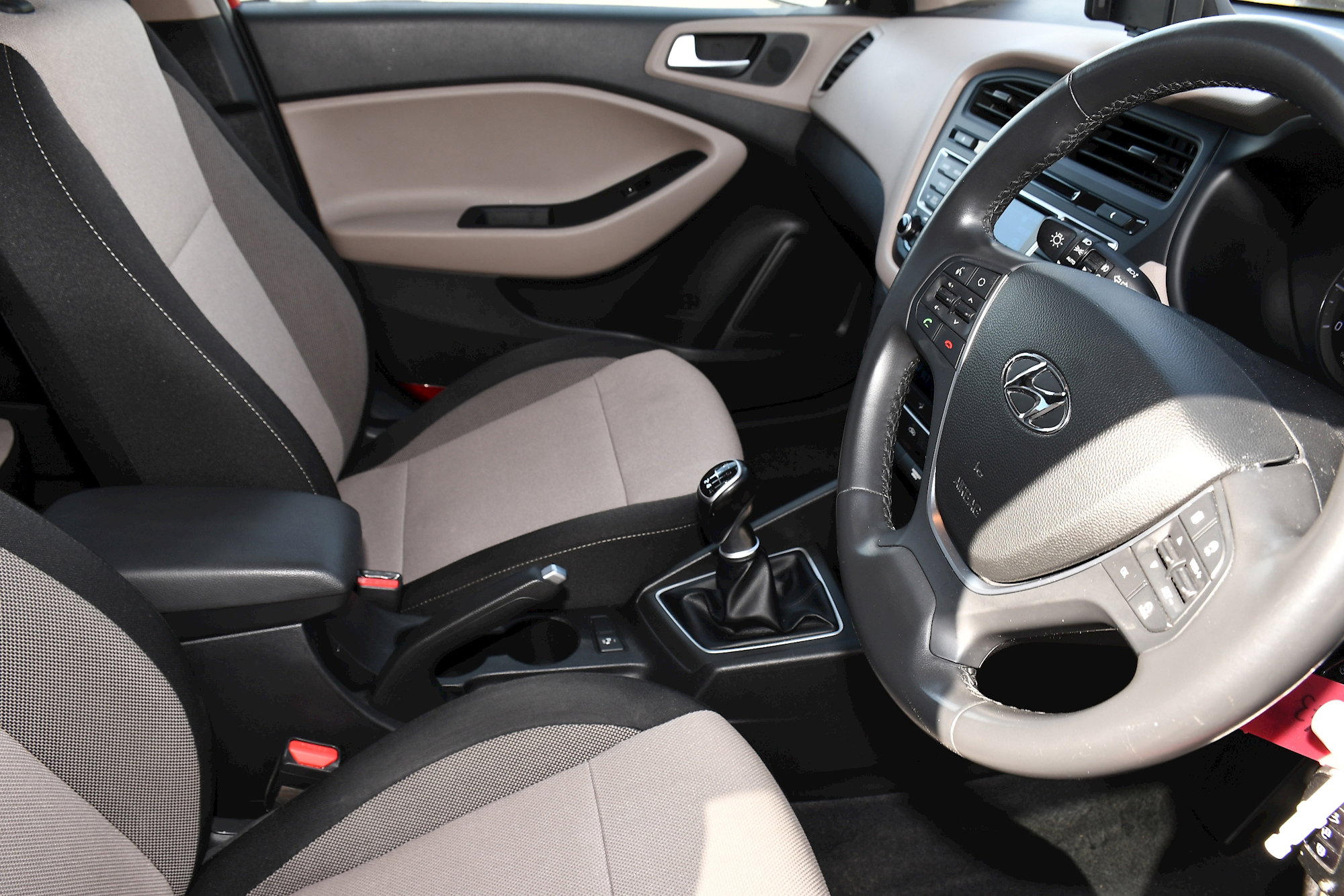Hyundai I20 CRDI PREMIUM 5dr Manual 2026