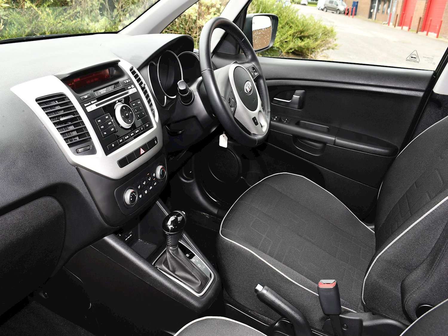 Kia Venga 2 5dr Automatic 2026