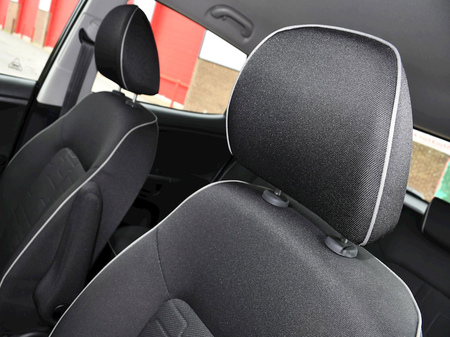 Kia Venga 2 5dr Automatic 2026