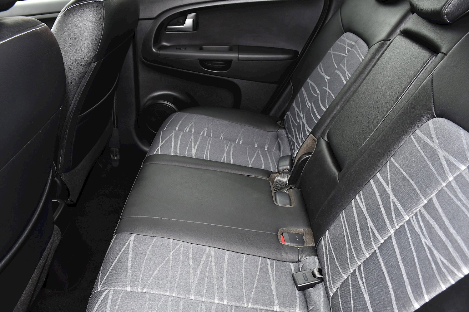 Kia Venga 3 5dr Automatic 2026