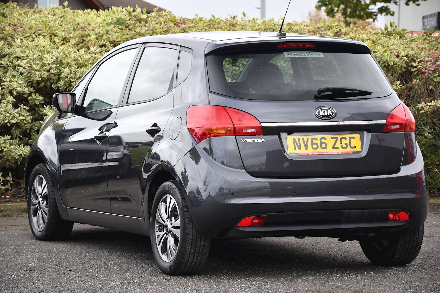Kia Venga 3 5dr Automatic 2026