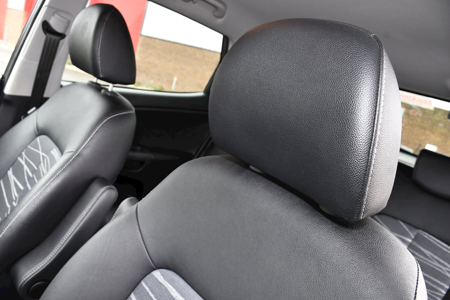Kia Venga 3 5dr Automatic 2026