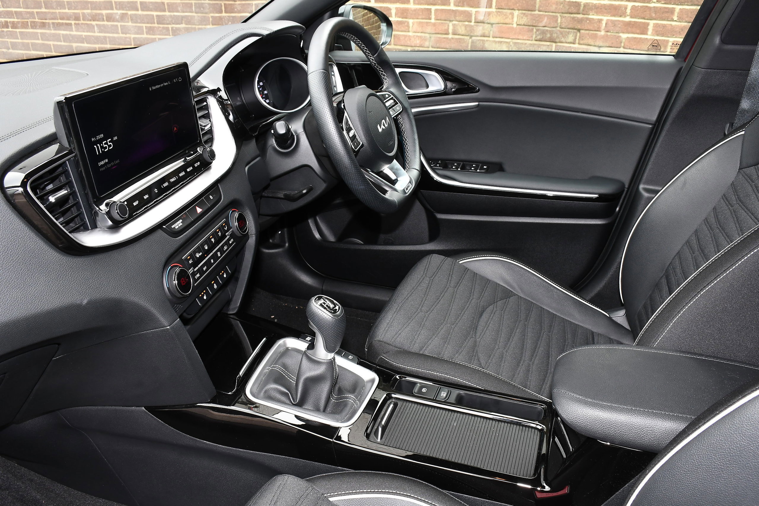 Kia XCeed 1.0 T-GDi MHEV GT-Line SUV 5dr Petrol Hybrid Manual Euro 6 (s/s) (113 bhp) 5dr Manual 2026