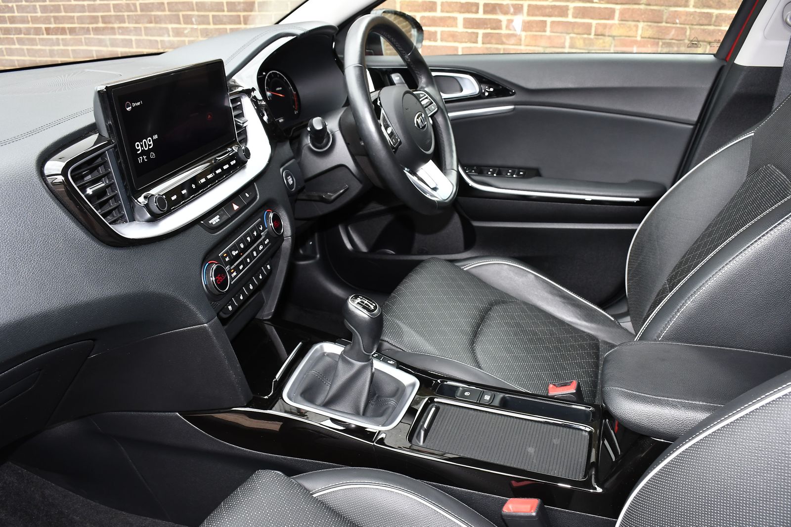 Kia XCeed 1.5 T-GDi 4 SUV 5dr Petrol Manual Euro 6 (s/s) (158 bhp) 5dr Manual 2026