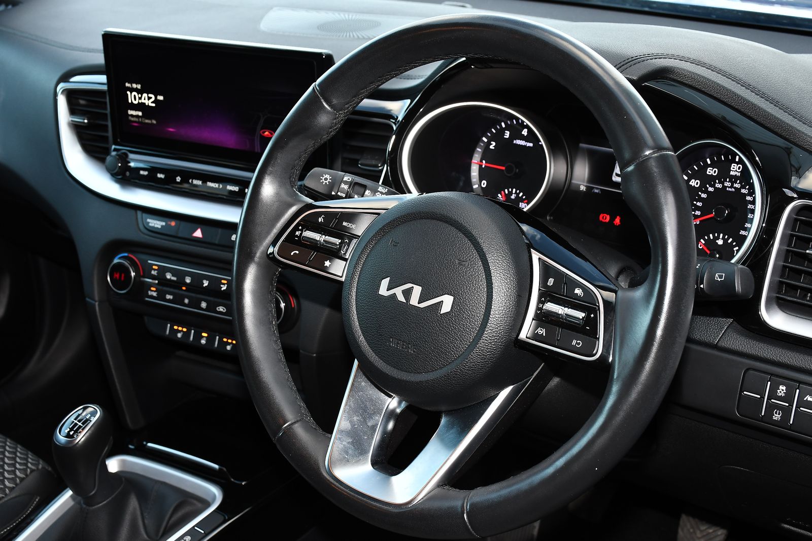 Kia XCeed 1.5 T-GDi 3 SUV 5dr Petrol Manual Euro 6 (s/s) (158 bhp) 5dr Manual 2026
