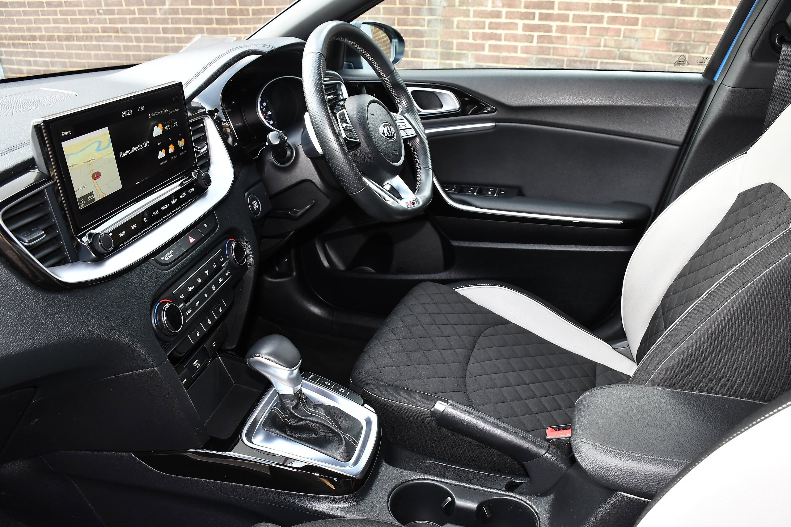 Kia Ceed 1.4 T-GDi GT-Line Hatchback 5dr Petrol DCT Euro 6 (s/s) (138 bhp) 5dr Automatic 2026