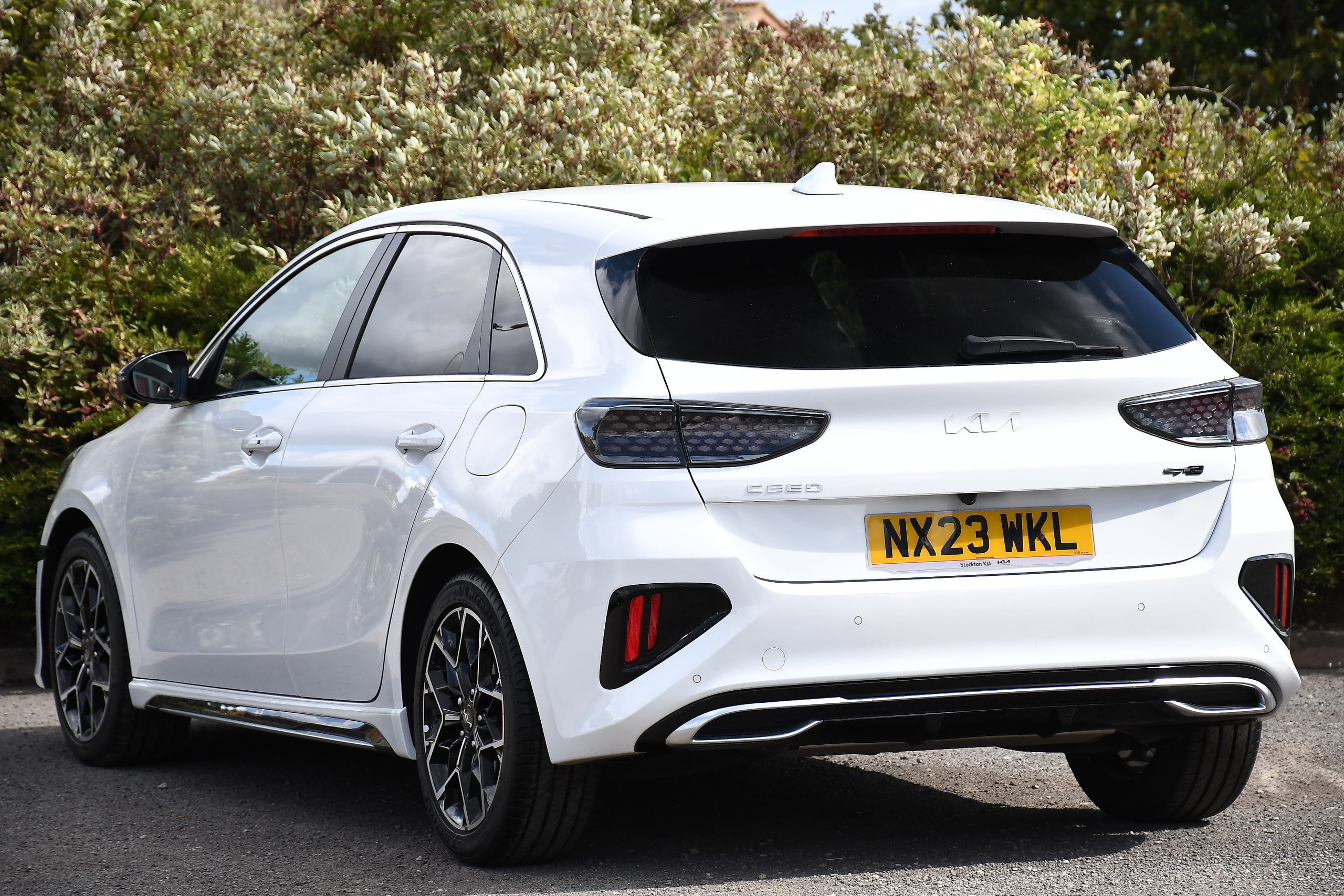 Kia Ceed 1.5 T-GDi GT-Line Hatchback 5dr Petrol Manual Euro 6 (s/s) (158 bhp) 5dr Manual 2026