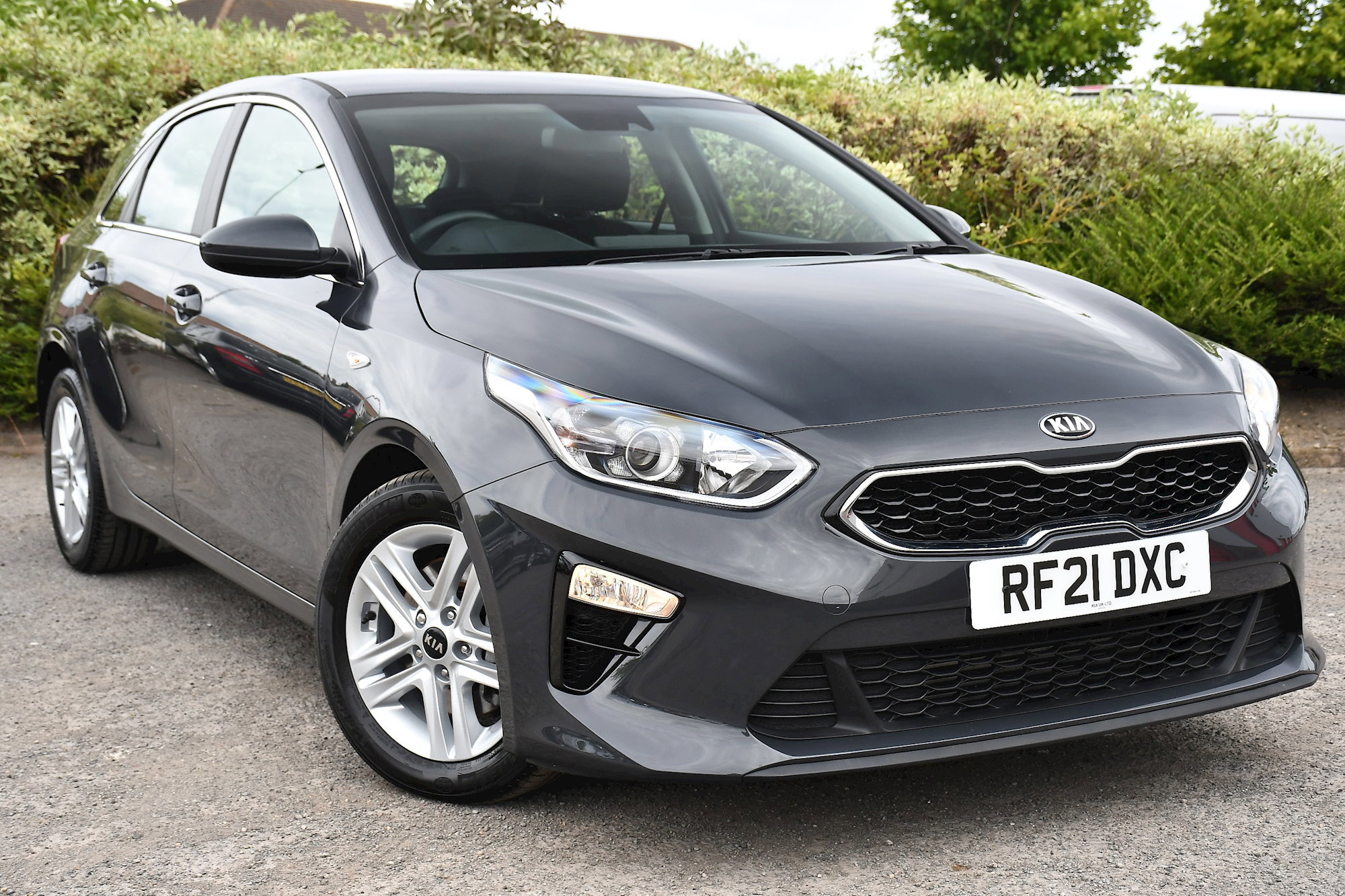 Kia Ceed 1.6 CRDi MHEV 2 Hatchback 5dr Diesel Hybrid Manual Euro 6 (s/s) (134 bhp) 5dr Manual 2026