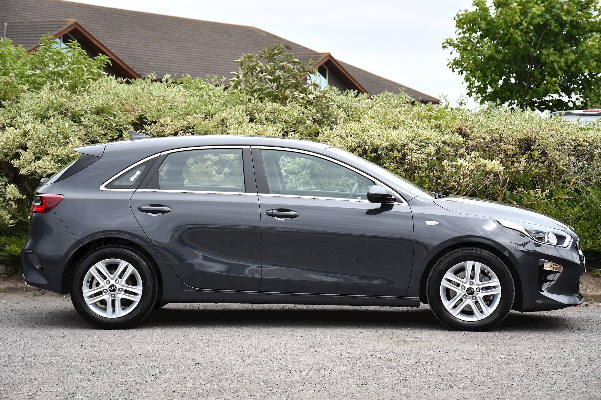 Kia Ceed 1.6 CRDi MHEV 2 Hatchback 5dr Diesel Hybrid Manual Euro 6 (s/s) (134 bhp) 5dr Manual 2026