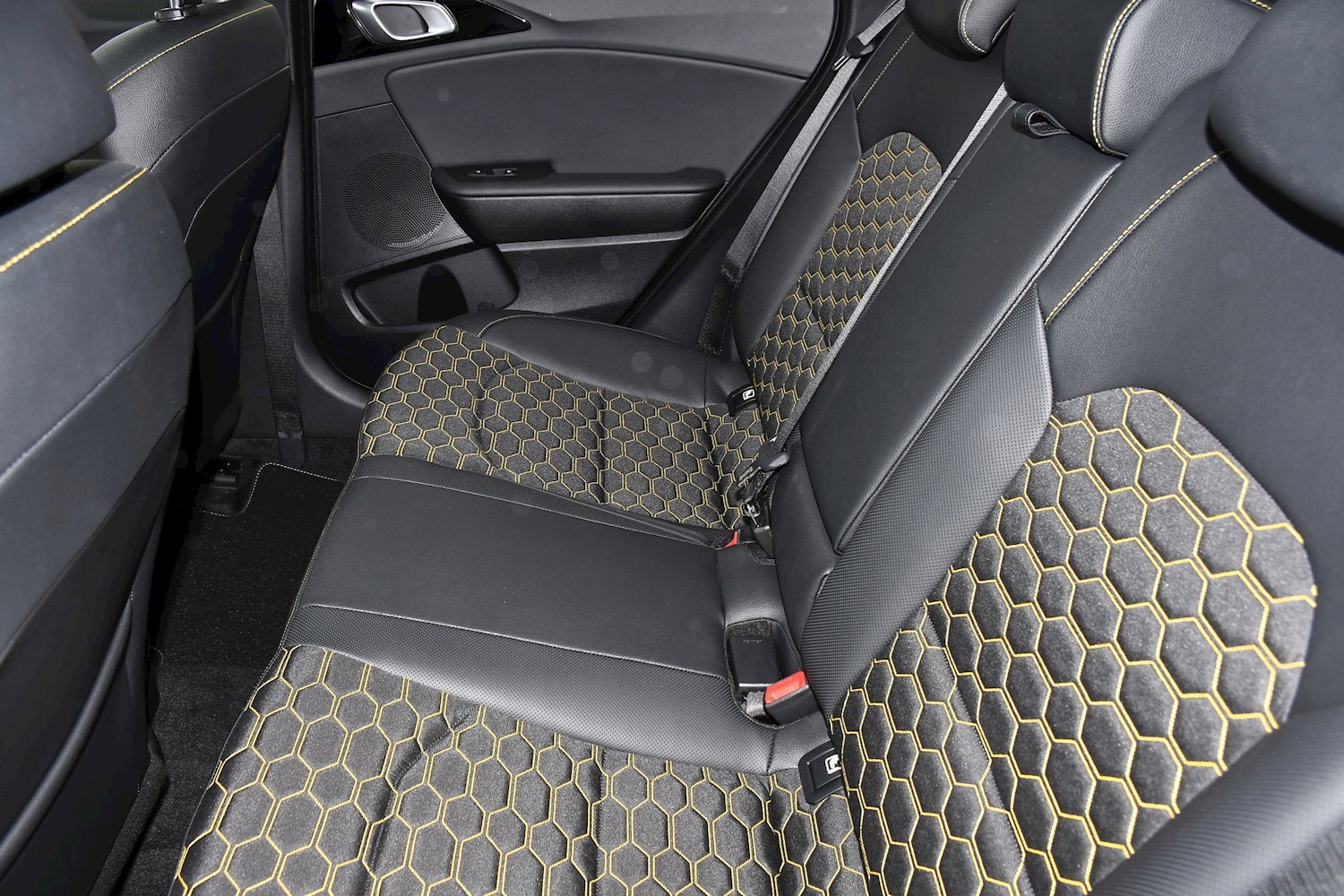 Kia Ceed XCEED FIRST EDITION ISG 5dr Automatic 2026