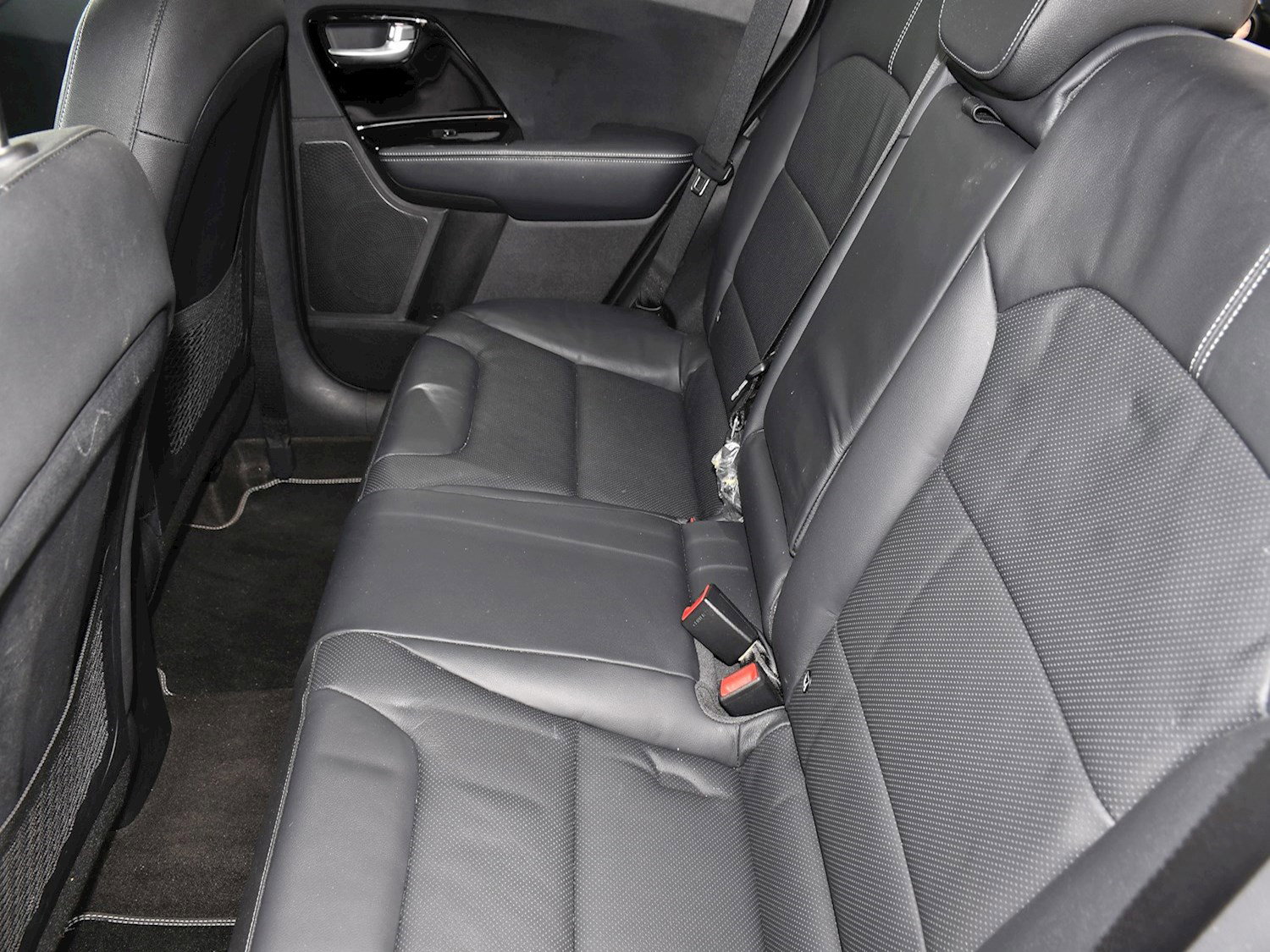 Kia Niro 3 5dr Automatic 2026