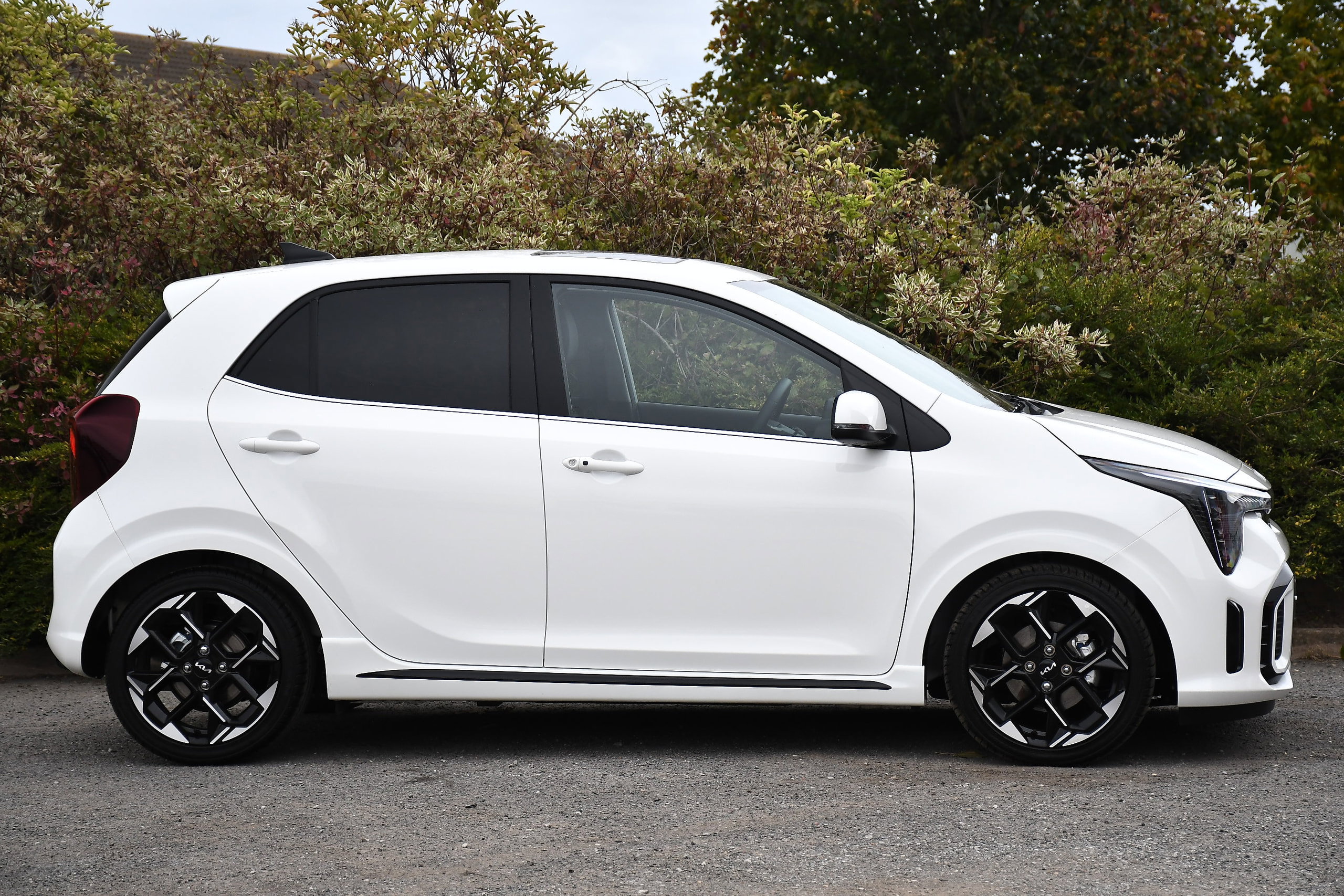 Kia Picanto 1.0 GT-Line S Hatchback 5dr Petrol AMT Euro 6 (s/s) (67 bhp) 5dr Automatic 2026