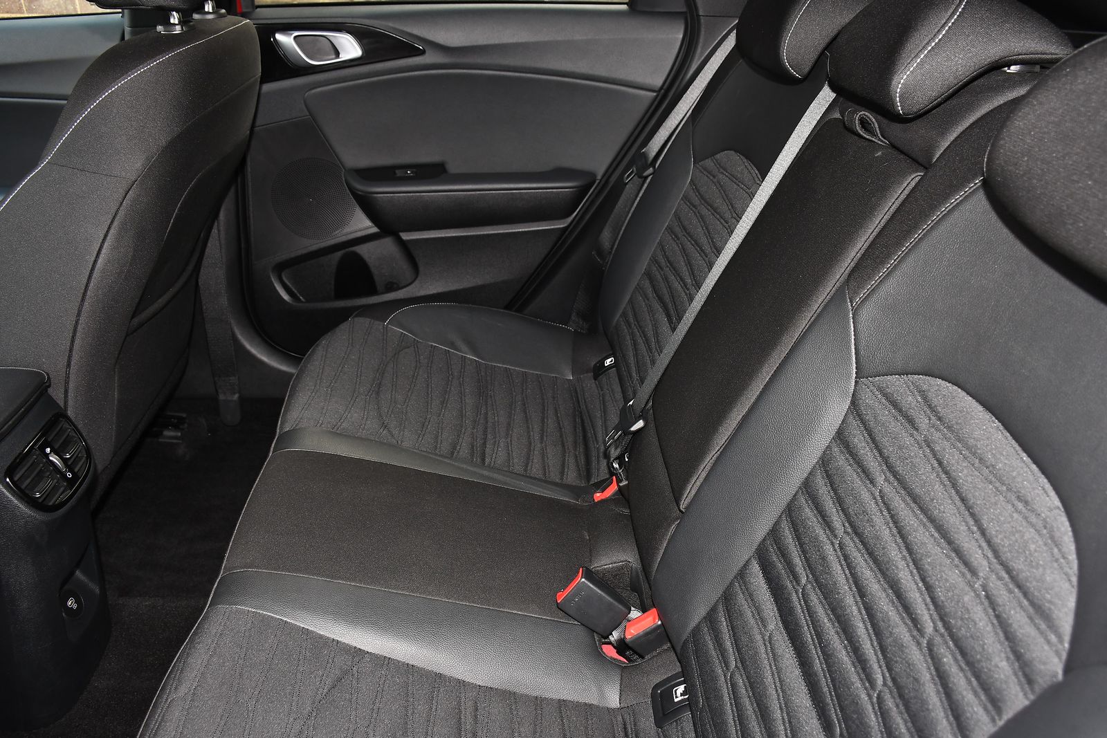 Kia ProCeed 1.5 T-GDi GT-Line Shooting Brake 5dr Petrol Manual Euro 6 (s/s) (158 bhp) 5dr Manual 2026