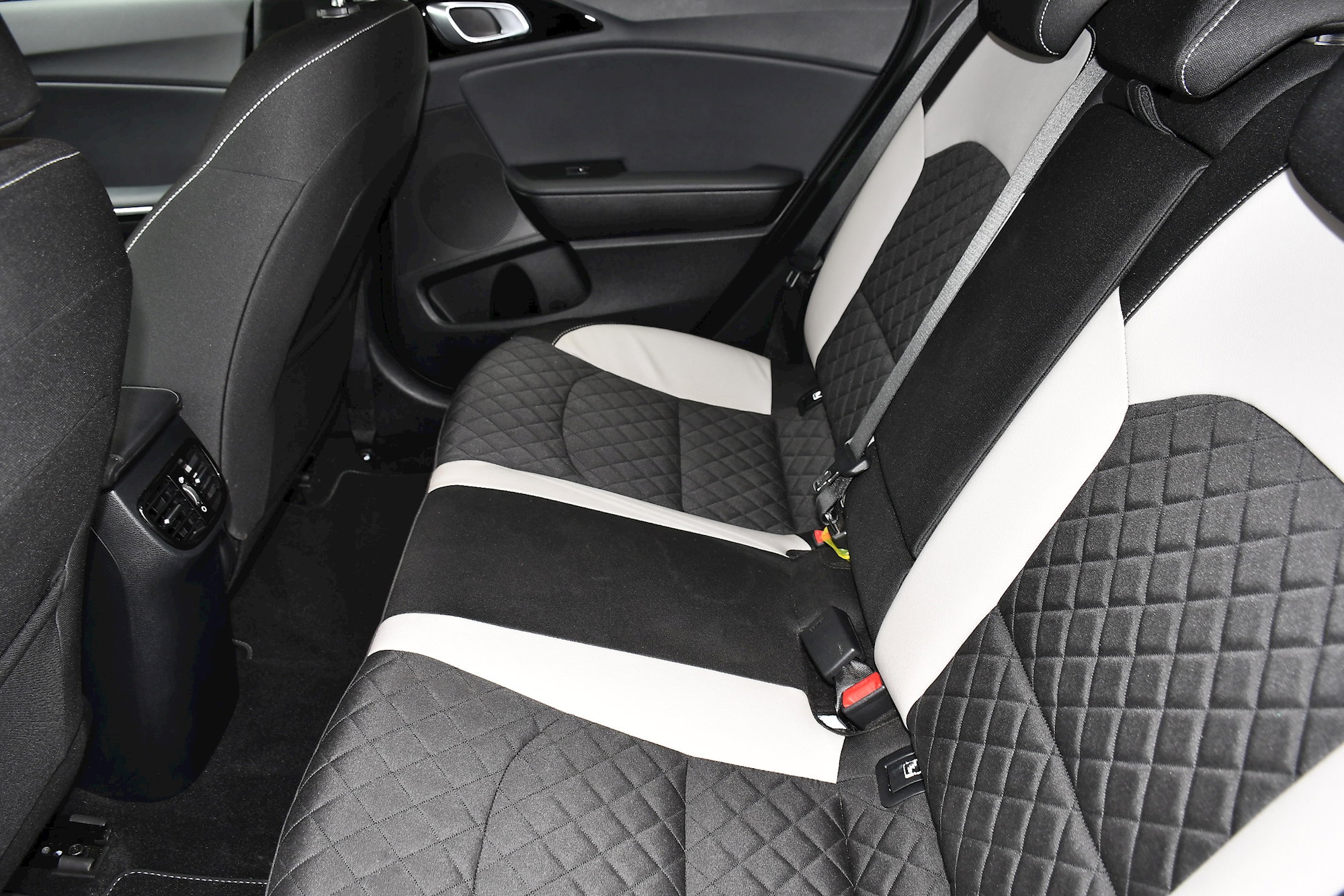 Kia ProCeed GT-LINE ISG 0dr Automatic 2026